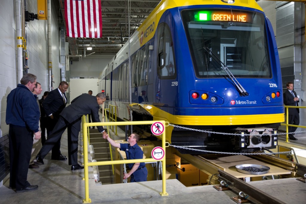 With-President-Obama-at-MetroTransit-shop