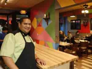 Hector Ruiz, Chef y Propietario de La Fresca, Mpls. 