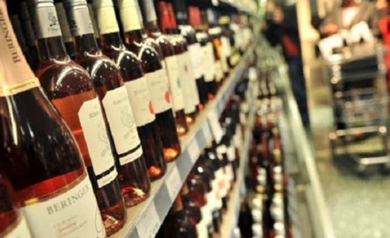 Podrían legalizar venta de alcohol los domingos.  Se espera sea un tema a resolverse en la próxima Legislatura.