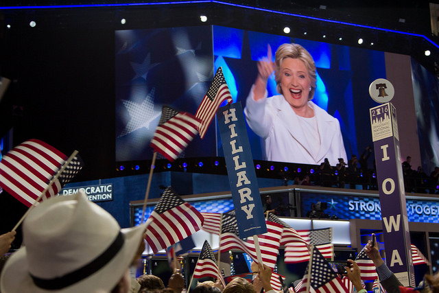 Hillary Clinton acepta la nominación demócrata a la presidencia