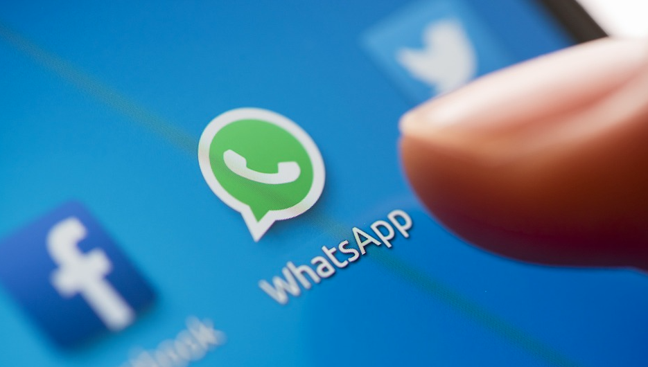 Compartirá WhatsApp números de teléfono de sus usuarios con Facebook