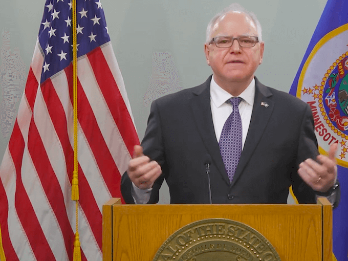 El gobernador Walz se une a la primera dama, la Dra. Jill Biden, para reconocer las inversiones de Minnesota en cuidado infantil