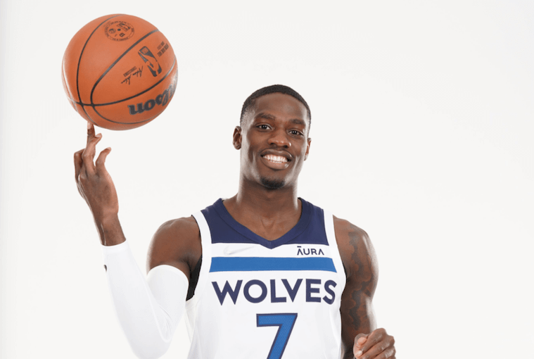 Los Timberwolves anunciaron hoy que el equipo ha firmado al centro Greg Monroe por el resto de la temporada 2021-22.