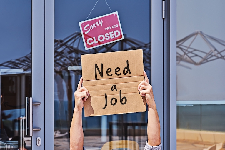 Suben a 225,000 la cifra semanal de pedidos de subsisdio por el desempleo